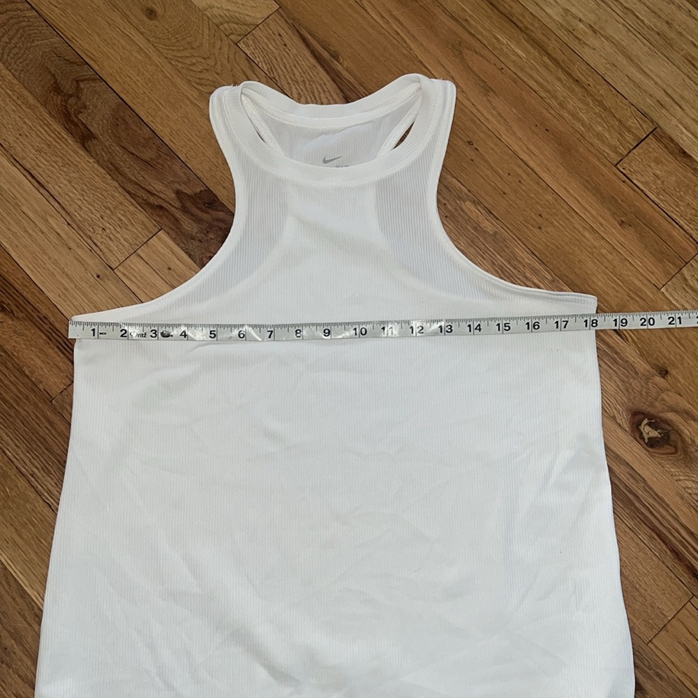 Nike Dri Fit Racerback Tank Size M - Picture 3 of 6